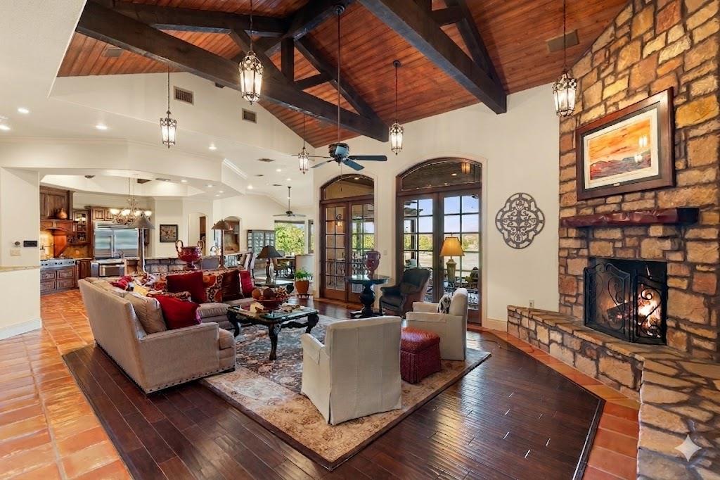481 Chimney Cove Drive Marble Falls TX 78654