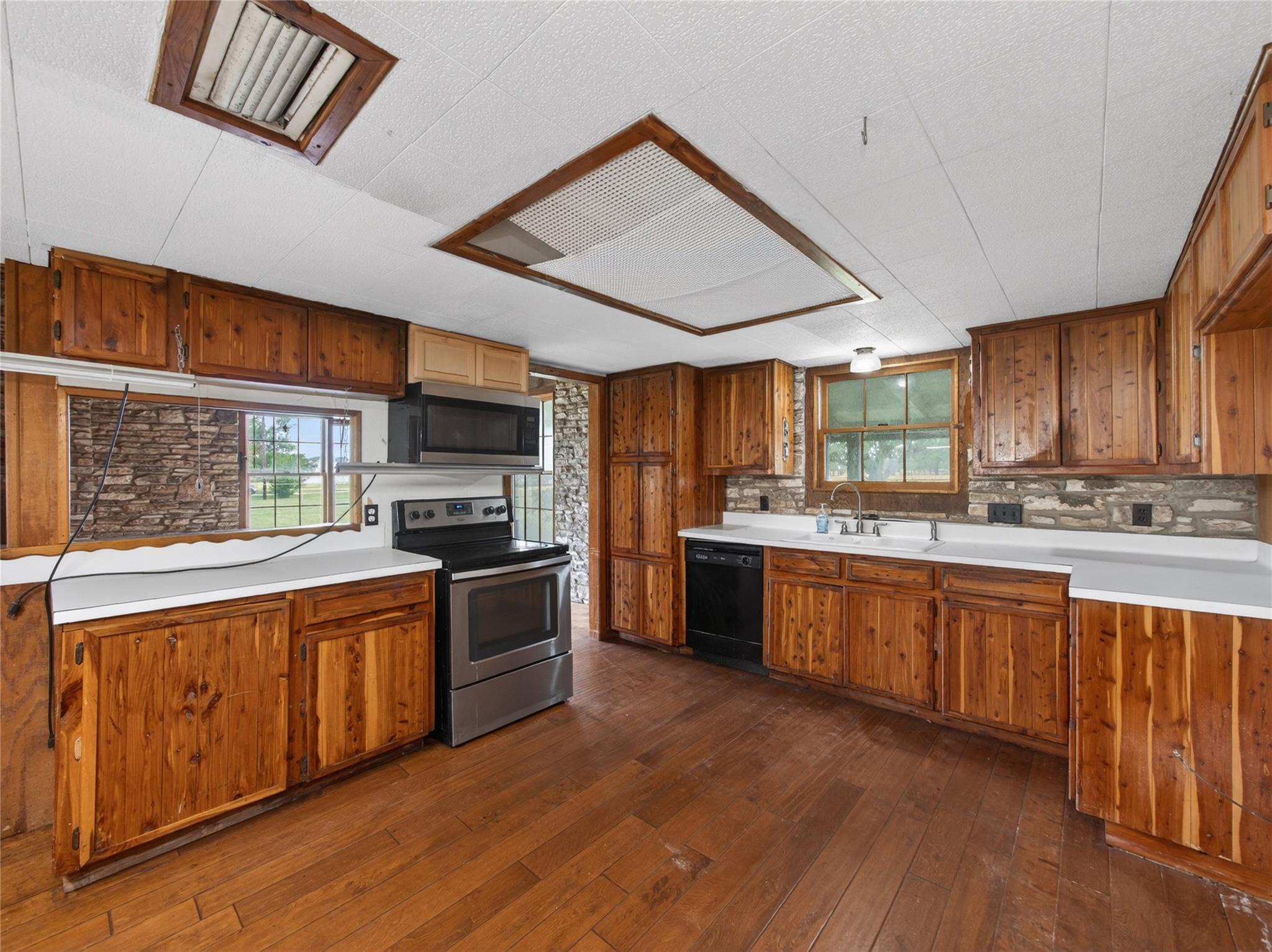 7 Tammy Lane Round Rock TX 78665
