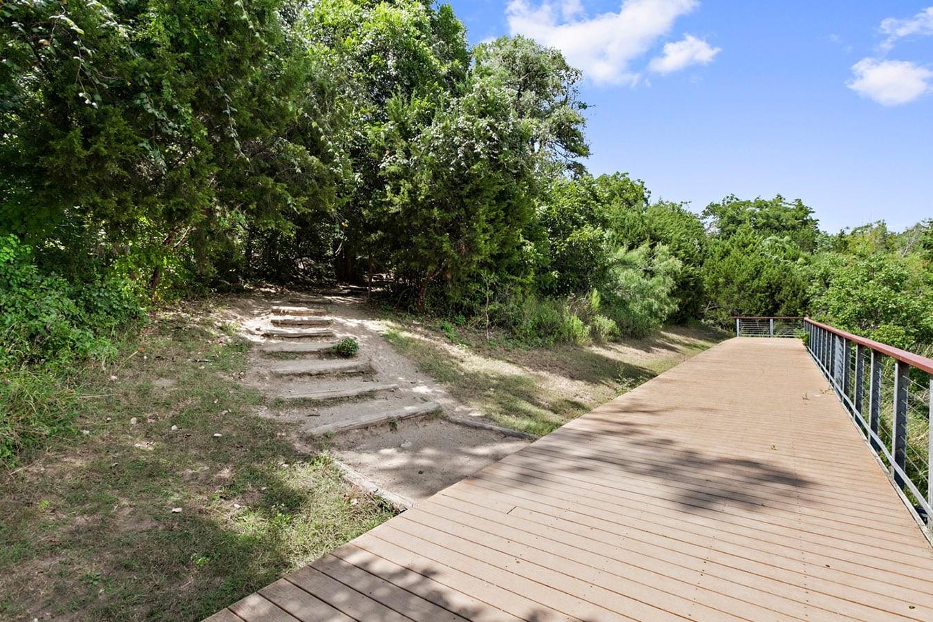 5900 Silent Nova View Austin TX 78730