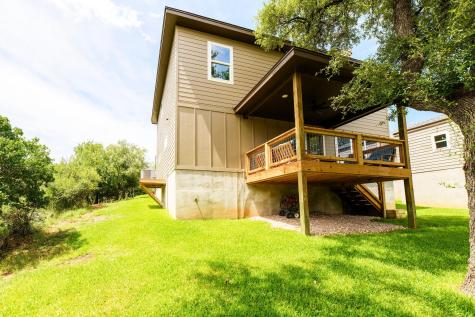 302 Castlehigh Drive Granite Shoals TX 78654