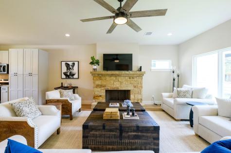 302 Castlehigh Drive Granite Shoals TX 78654