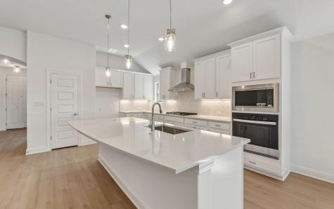 6900 Cliff Rose Drive Spicewood TX 78669