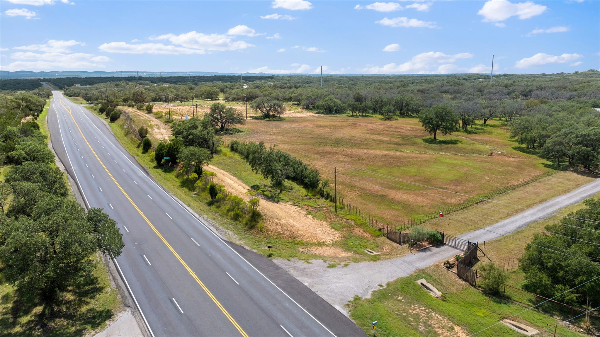 2631 N Us Highway 281 Johnson City TX 78636
