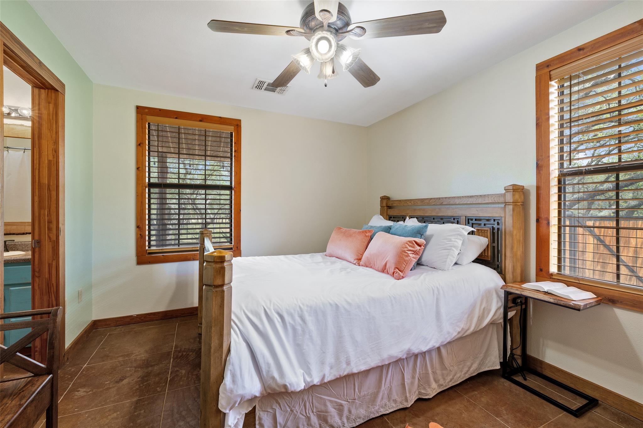 2631 N Us Highway 281 Johnson City TX 78636