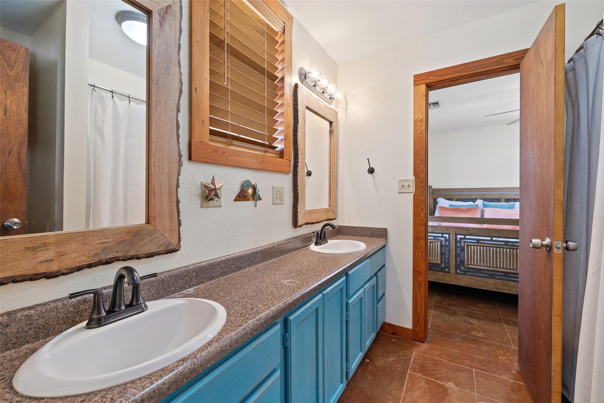 2631 N Us Highway 281 Johnson City TX 78636