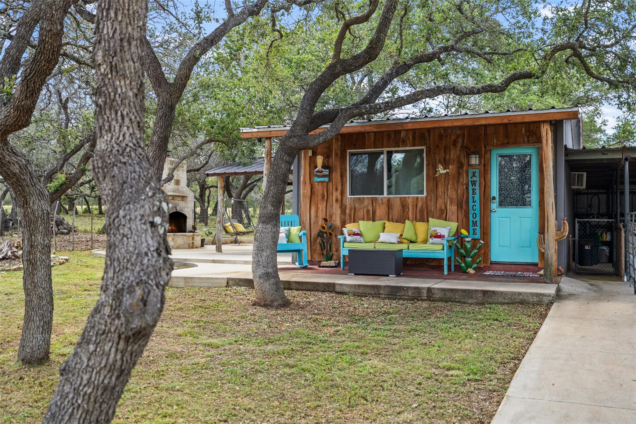 2631 N Us Highway 281 Johnson City TX 78636