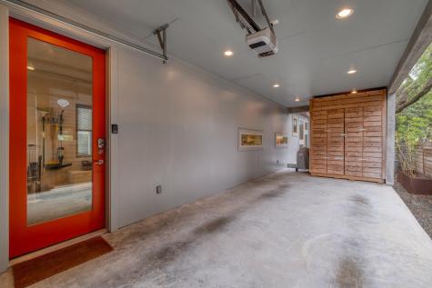 209 El Paso Street Austin TX 78704