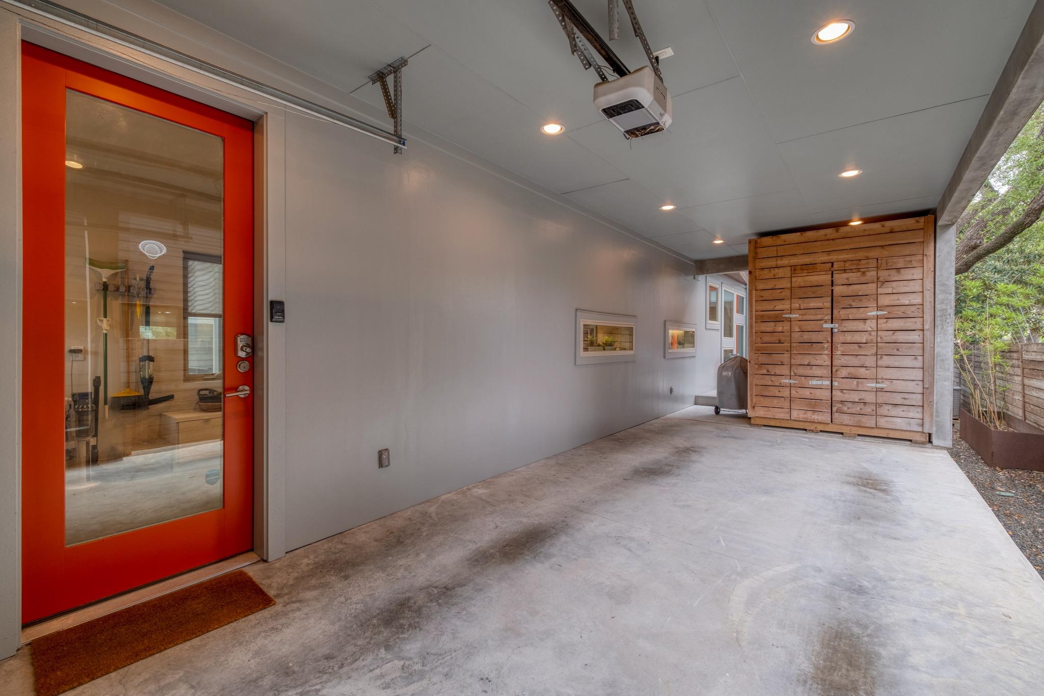 209 El Paso Street Austin TX 78704