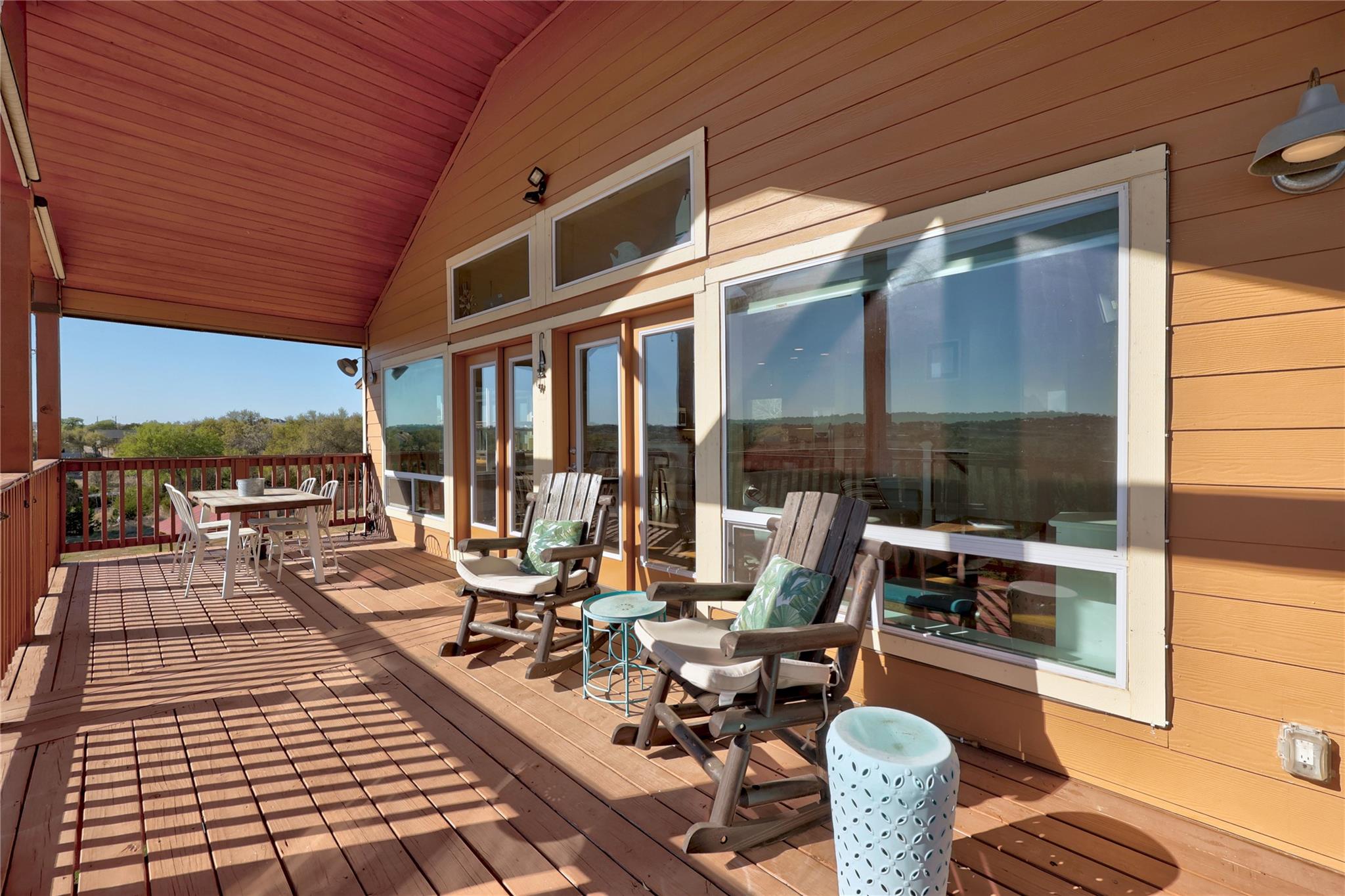 1748 Lakeshore Drive Canyon Lake TX 78133
