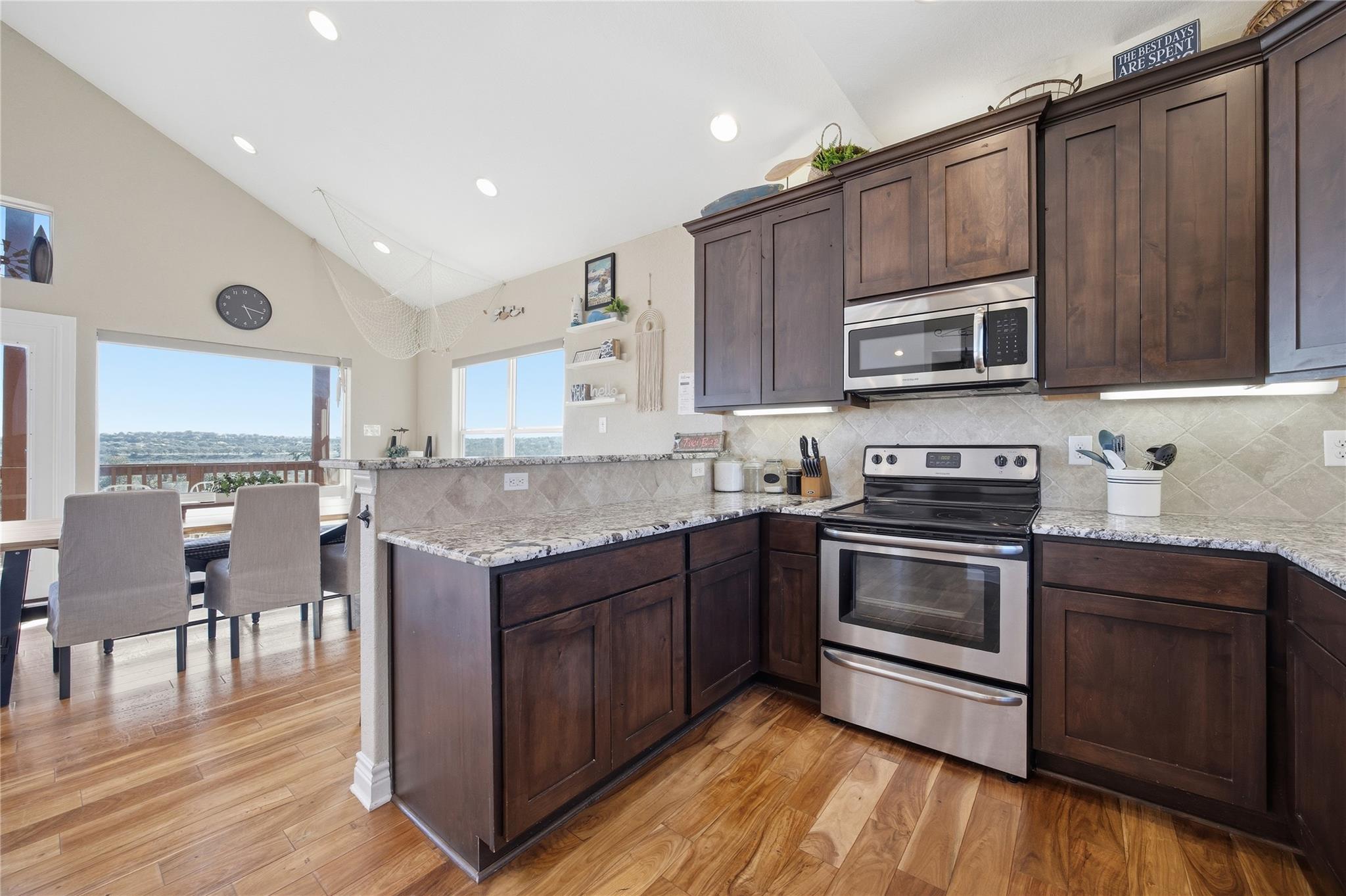 1748 Lakeshore Drive Canyon Lake TX 78133
