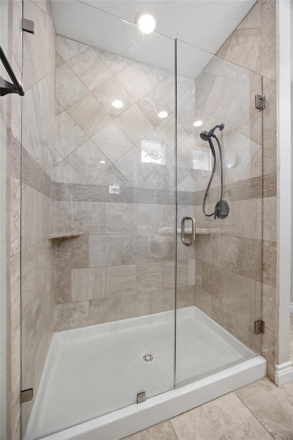 1748 Lakeshore Drive Canyon Lake TX 78133