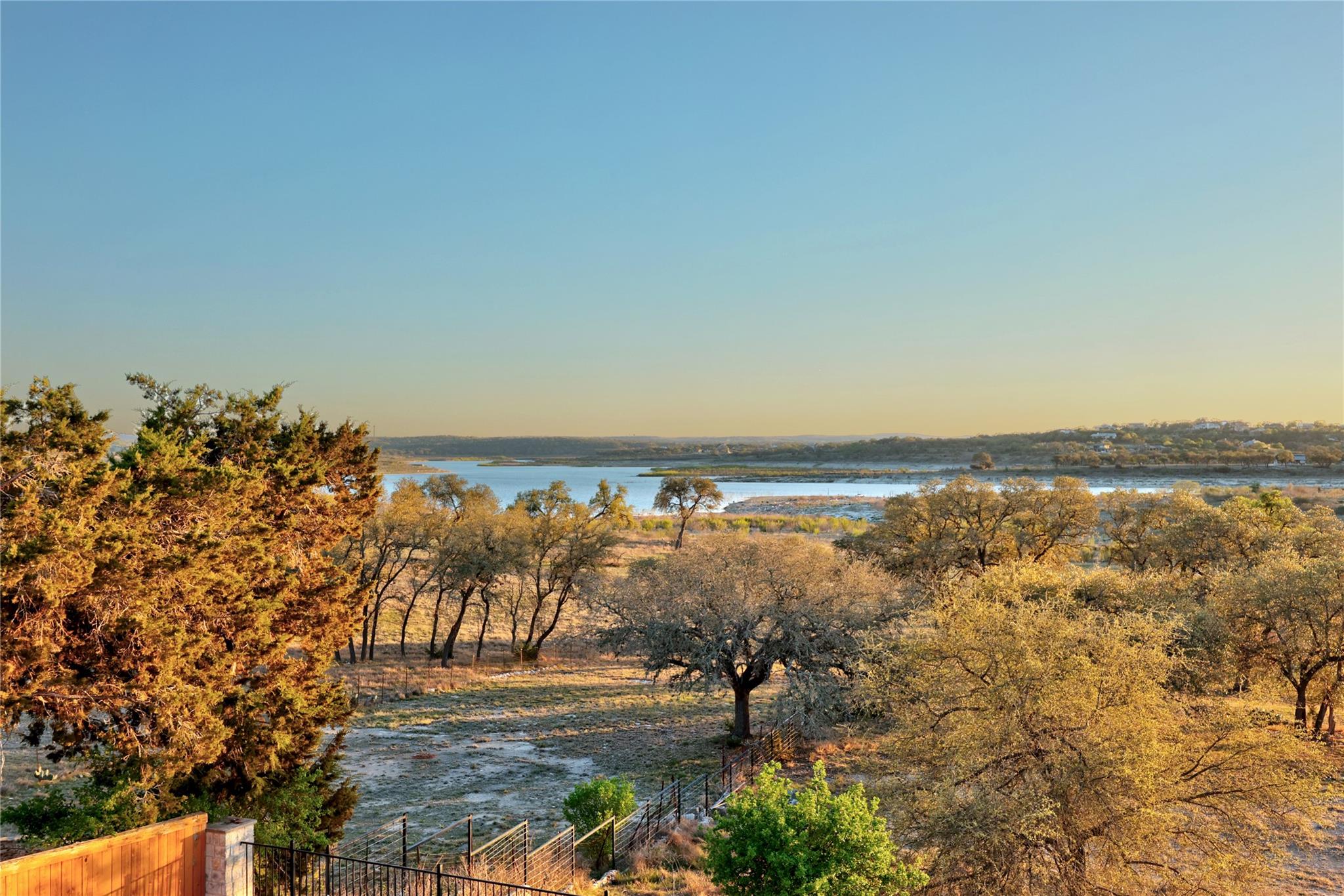 1748 Lakeshore Drive Canyon Lake TX 78133