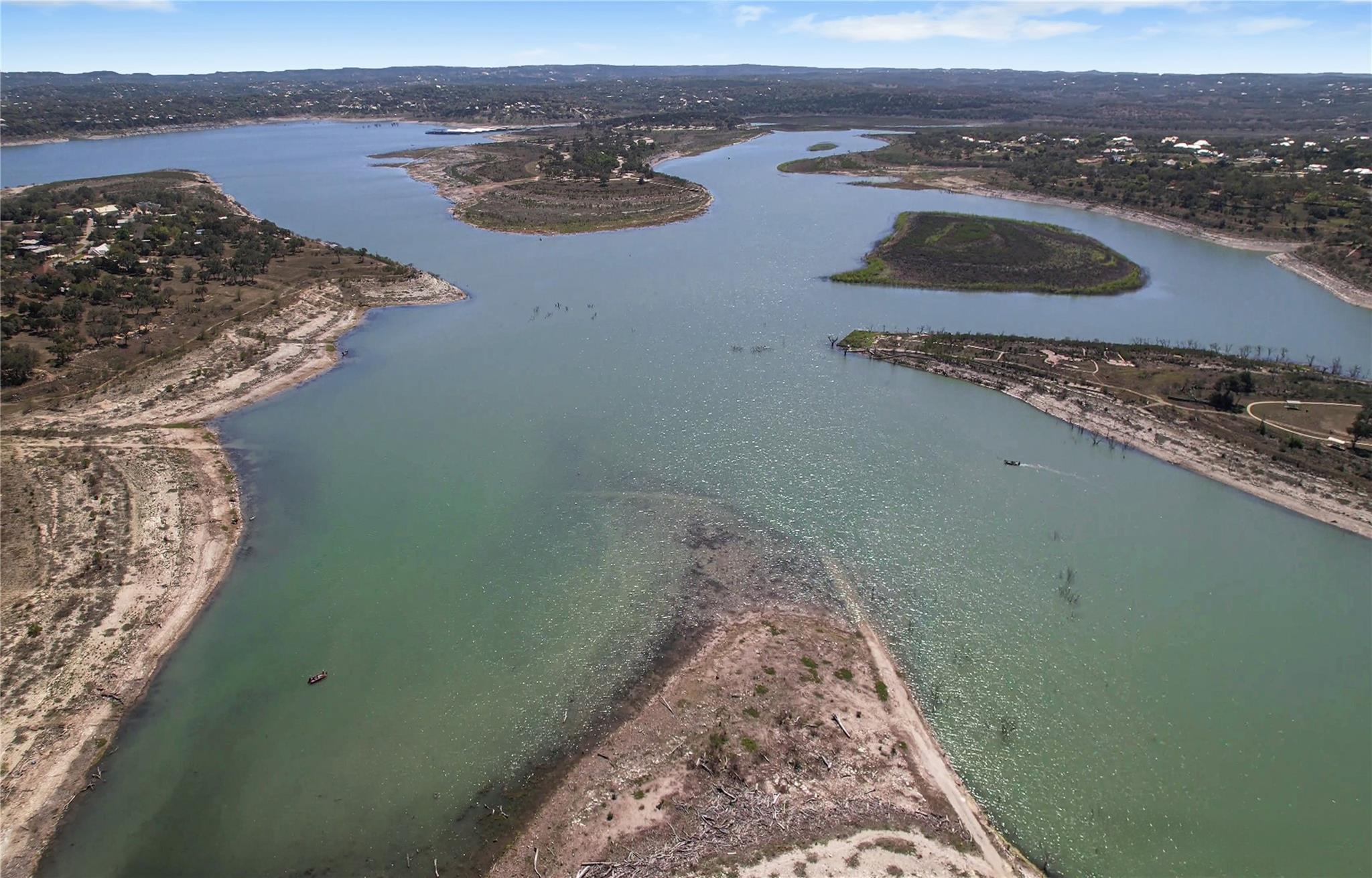 1748 Lakeshore Drive Canyon Lake TX 78133