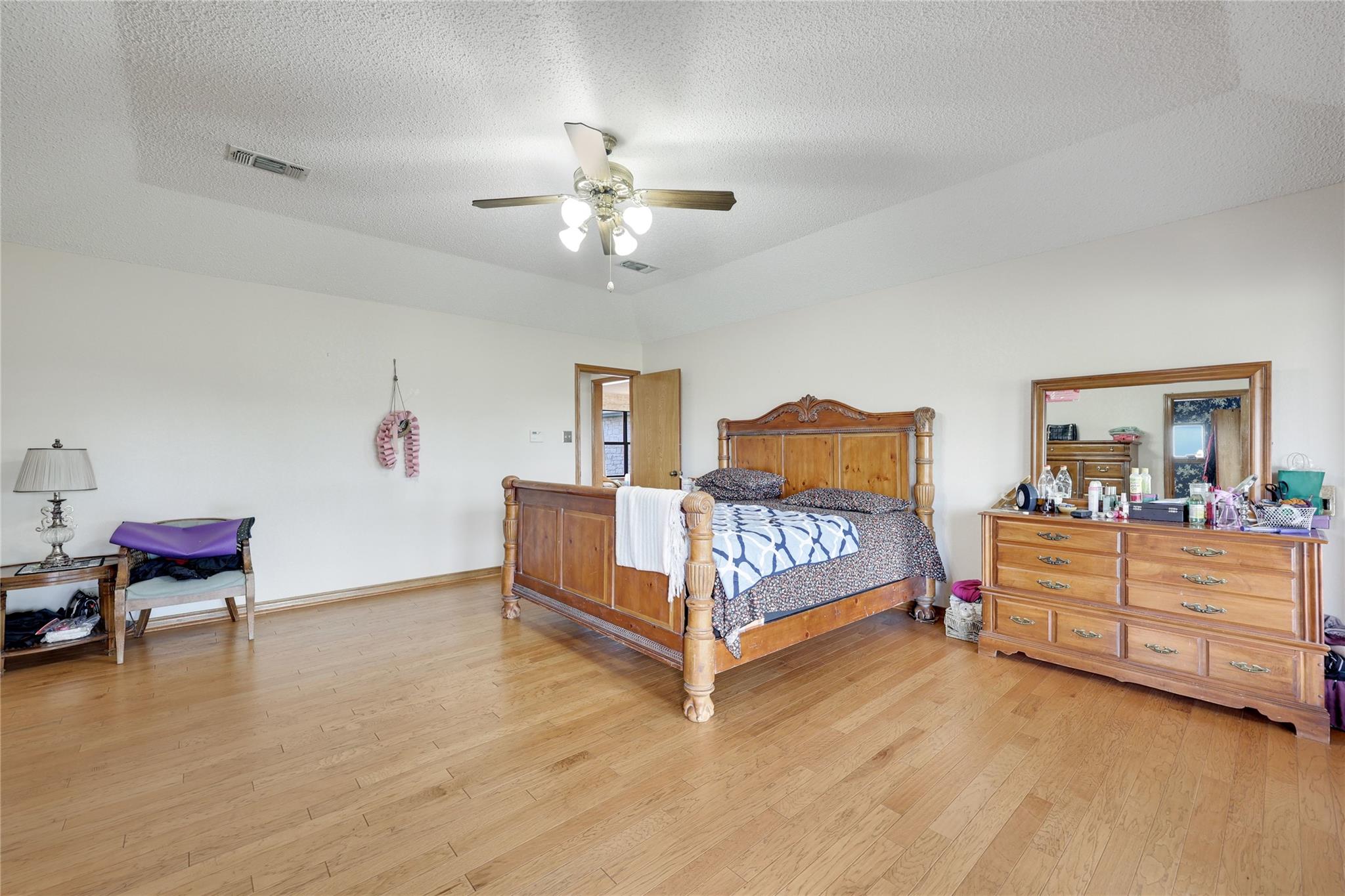 1931 Rowe Loop Pflugerville TX 78660