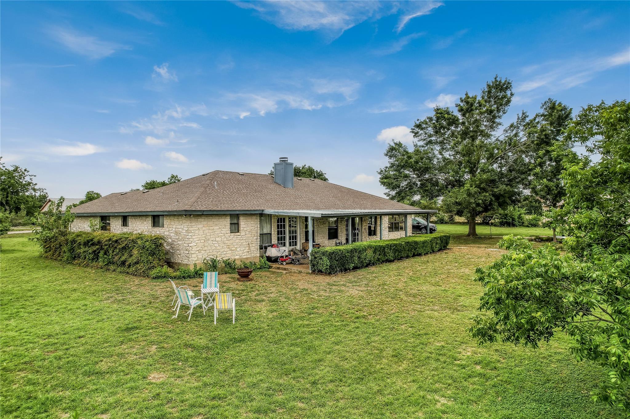 1931 Rowe Loop Pflugerville TX 78660