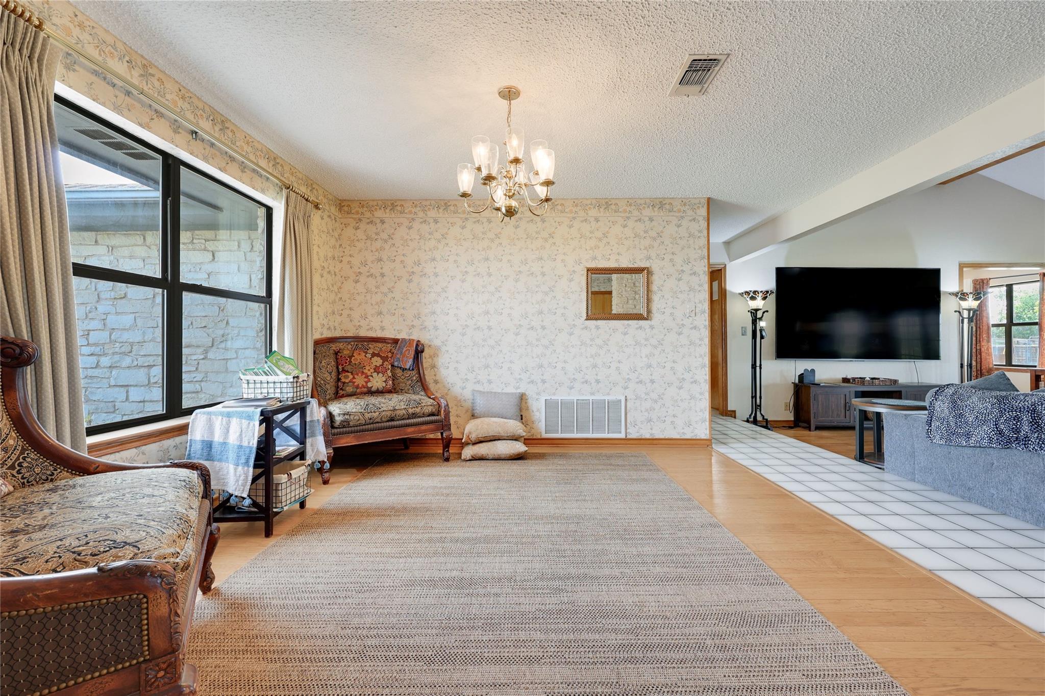 1931 Rowe Loop Pflugerville TX 78660