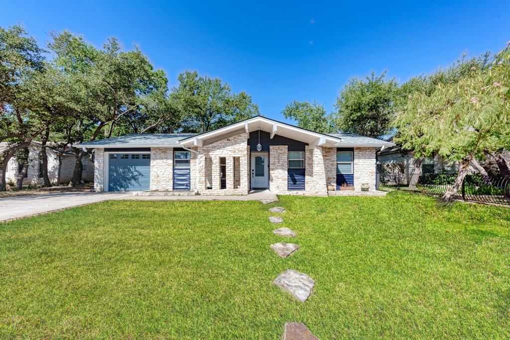 2209 N Celia Drive Cedar Park TX 78613