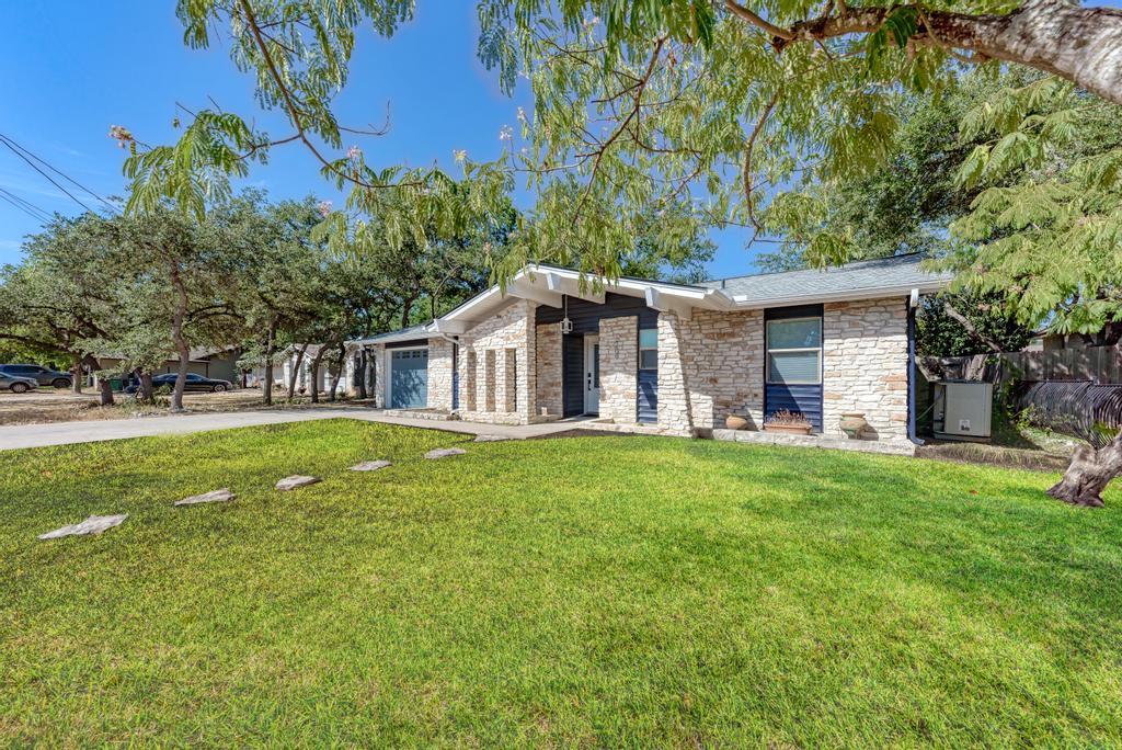 2209 N Celia Drive Cedar Park TX 78613