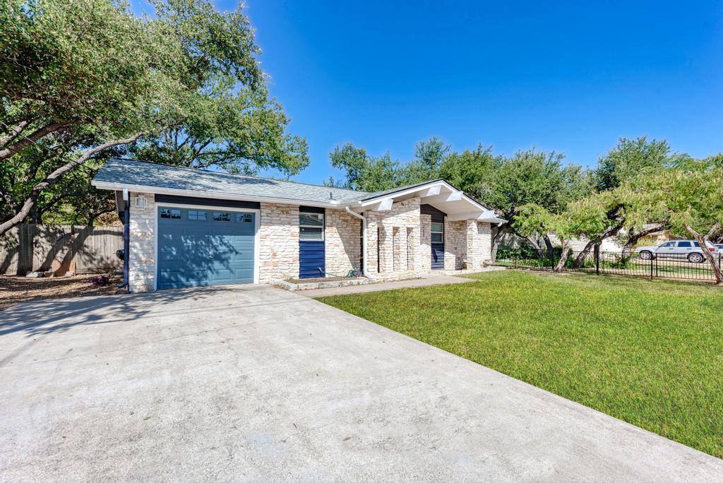 2209 N Celia Drive Cedar Park TX 78613