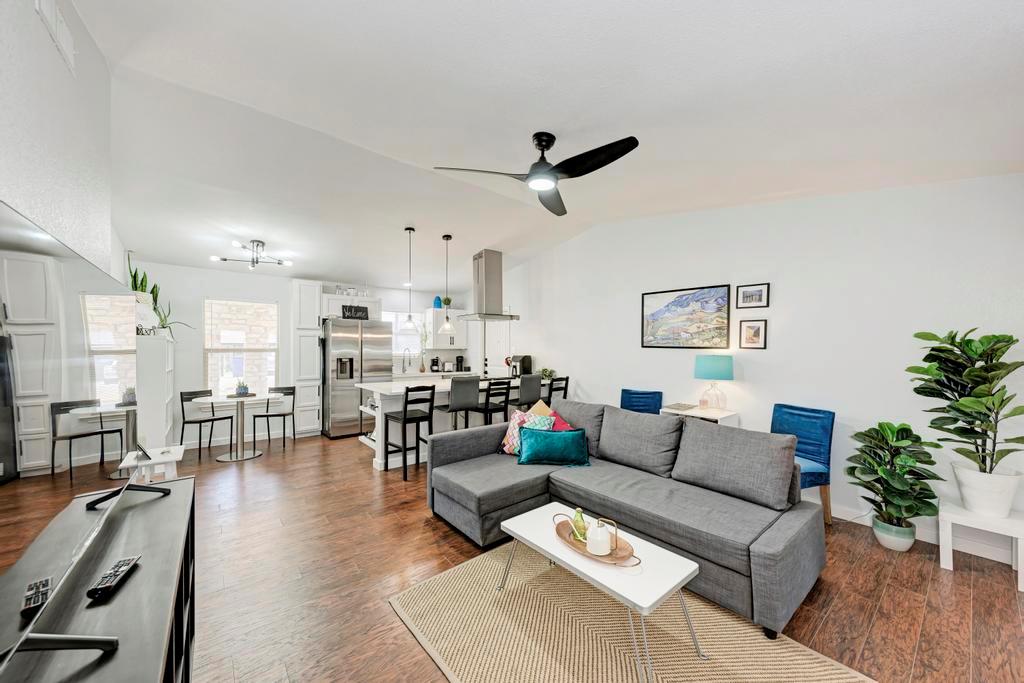 2209 N Celia Drive Cedar Park TX 78613