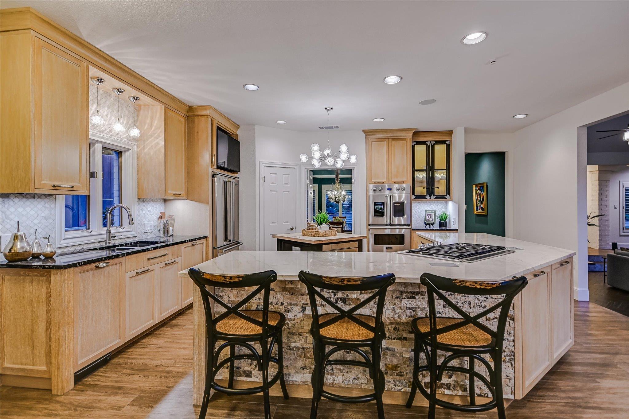 10202 Lockerbie Court Austin TX 78750