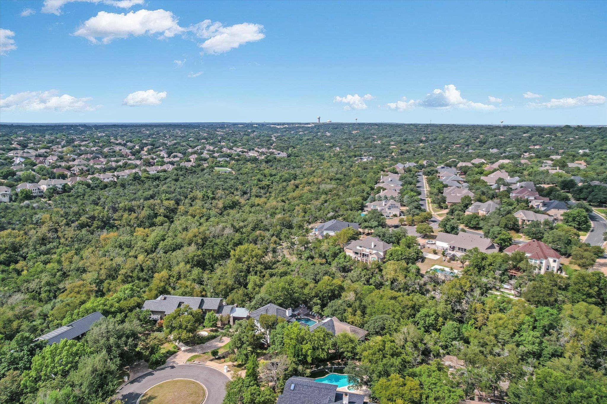 10202 Lockerbie Court Austin TX 78750