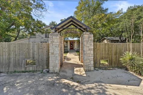 1005 4th Street Blanco TX 78606