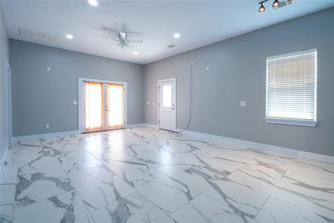 661 Hidden Oak Road Dale TX 78616