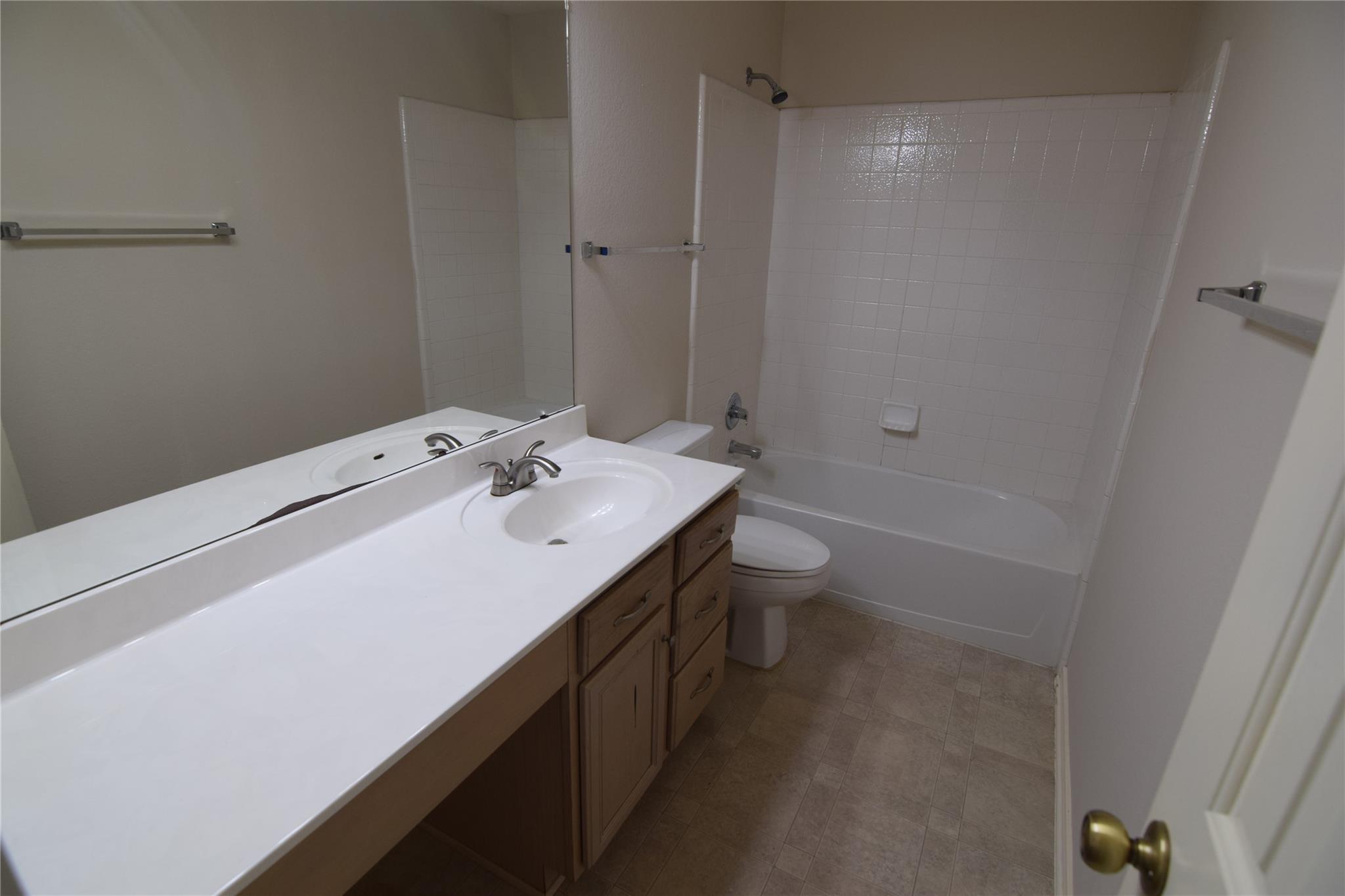 11420 Midbury Court Austin TX 78748