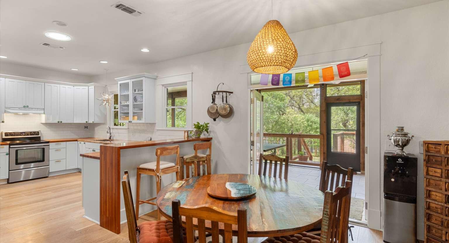 4508 Lareina Drive Austin TX 78745