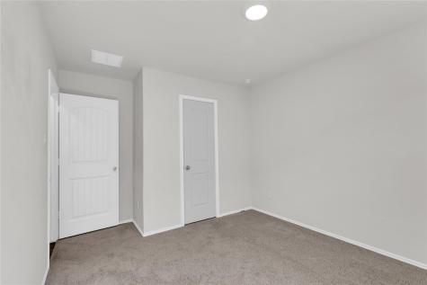 238 Sickle Loop Uhland TX 78640