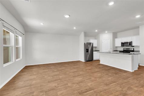 238 Sickle Loop Uhland TX 78640