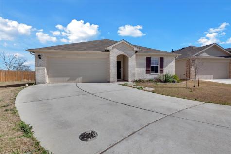 238 Sickle Loop Uhland TX 78640