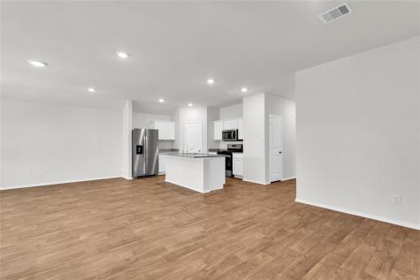 238 Sickle Loop Uhland TX 78640