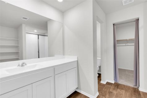 238 Sickle Loop Uhland TX 78640