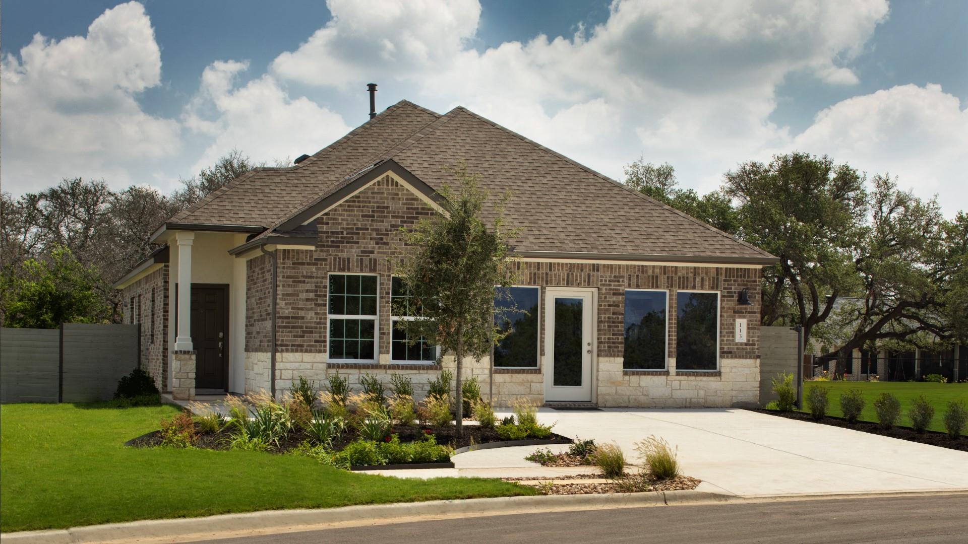 125 Parsons Kyle TX 78640