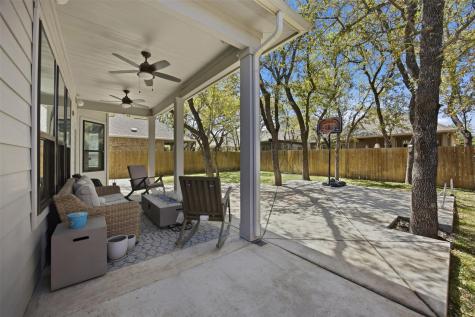 152 Rosling Drive Buda TX 78610