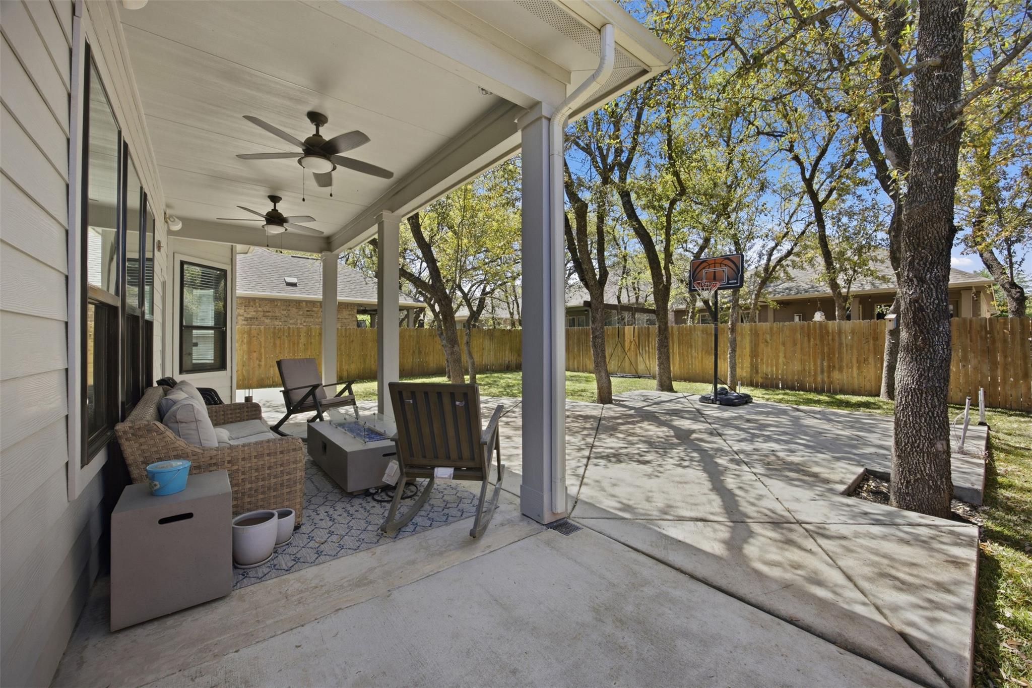 152 Rosling Drive Buda TX 78610