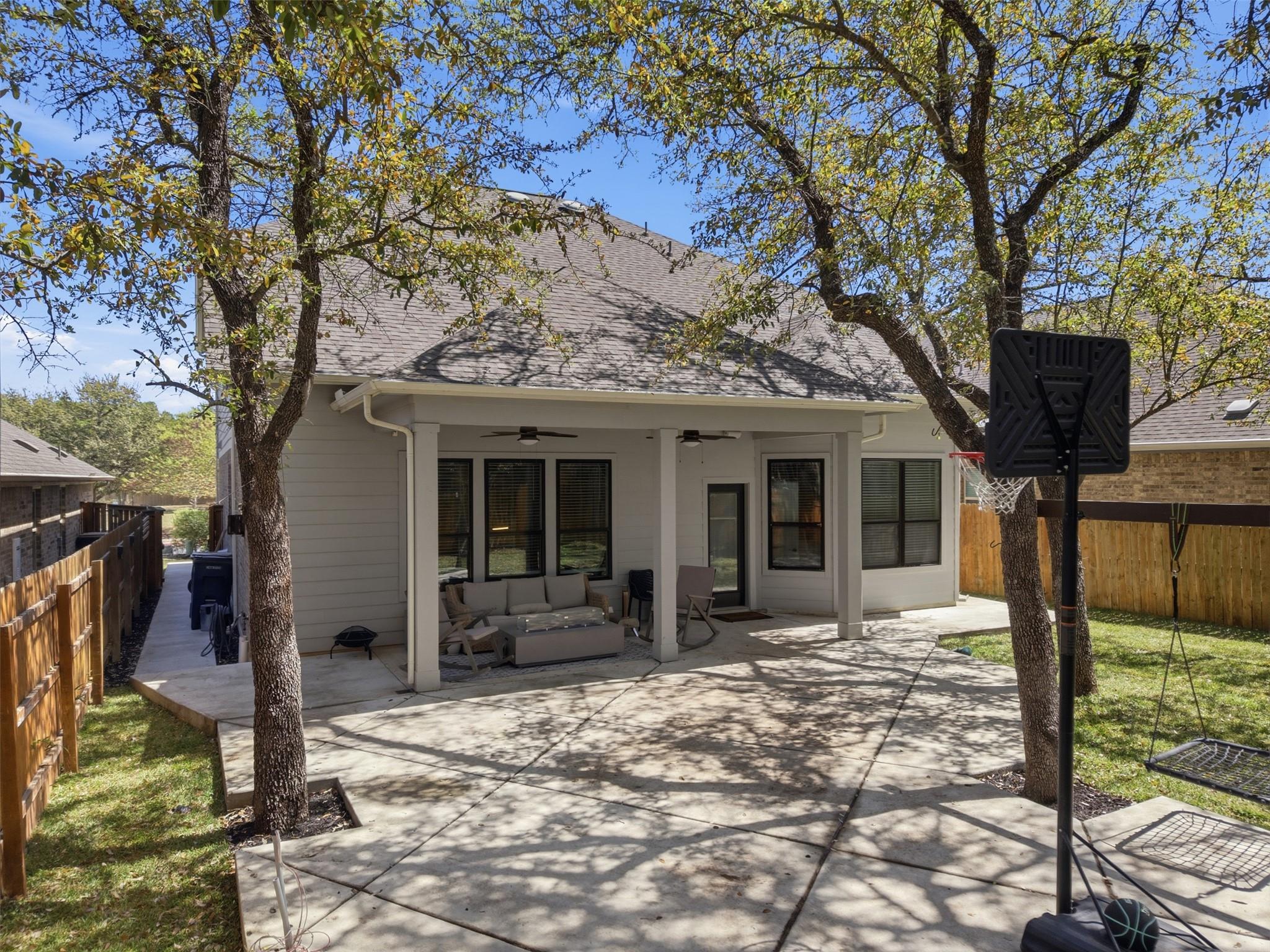 152 Rosling Drive Buda TX 78610