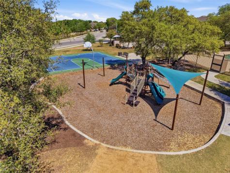 152 Rosling Drive Buda TX 78610