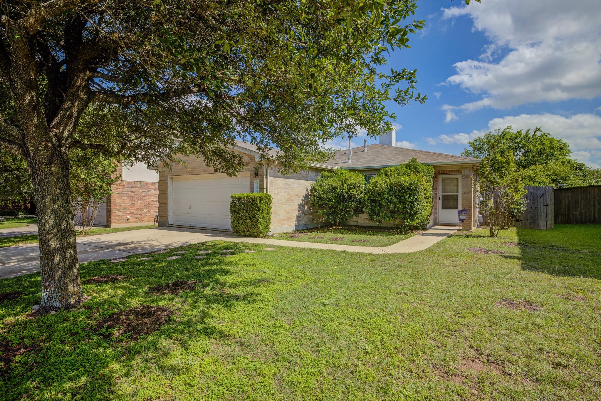 202 Mccarthur Drive Leander TX 78641