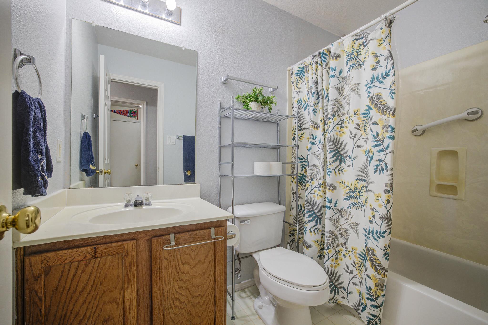 202 Mccarthur Drive Leander TX 78641