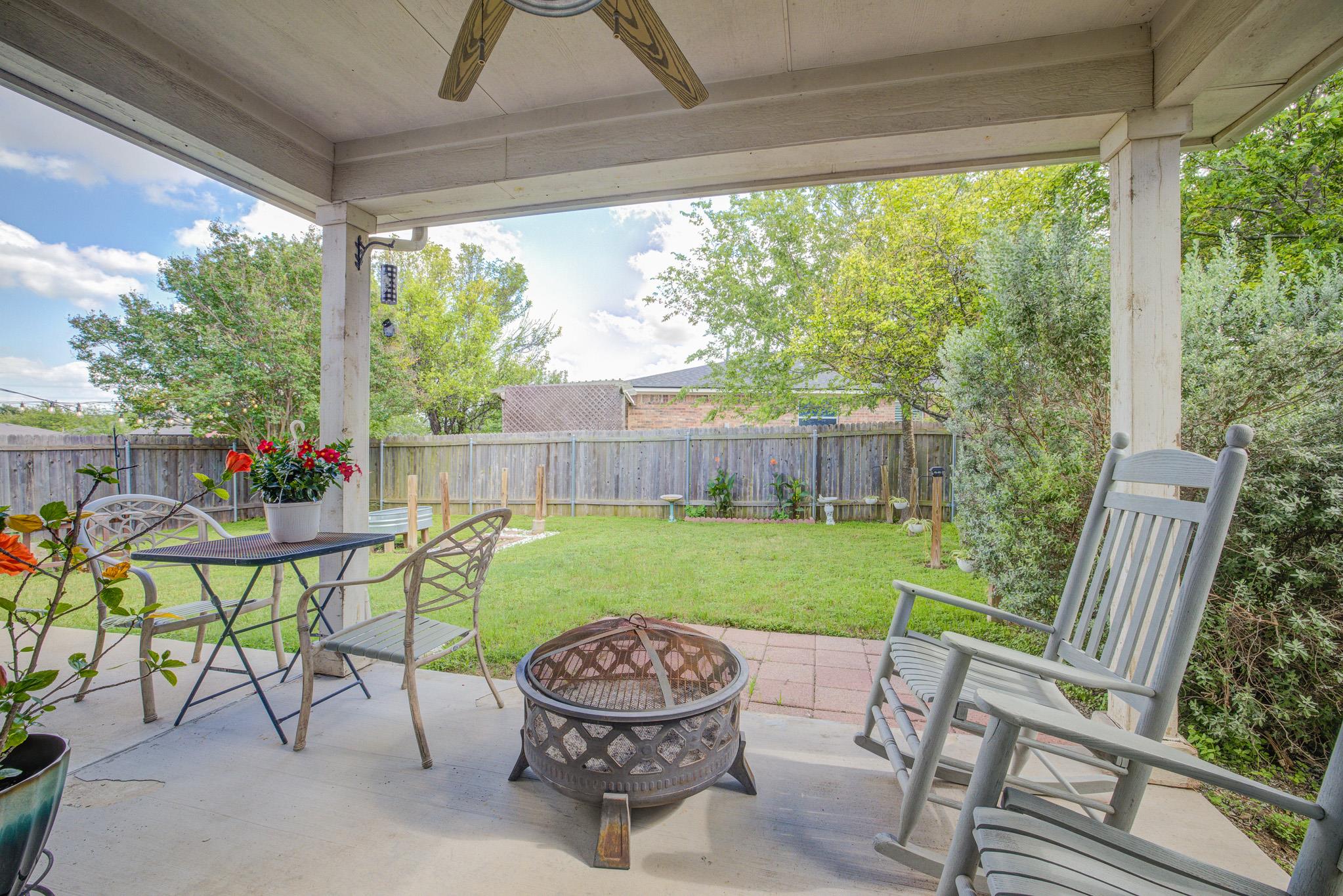 202 Mccarthur Drive Leander TX 78641