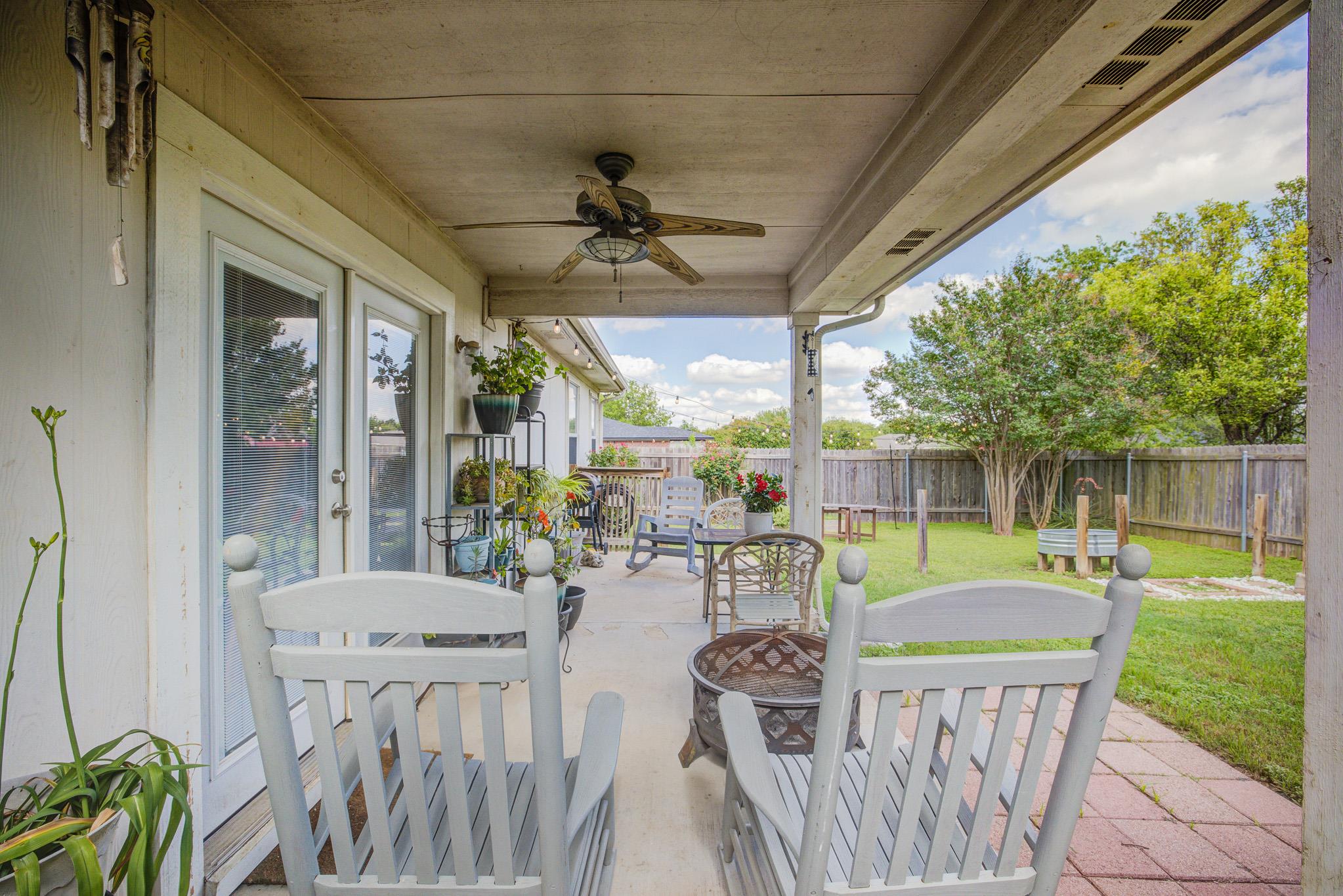 202 Mccarthur Drive Leander TX 78641