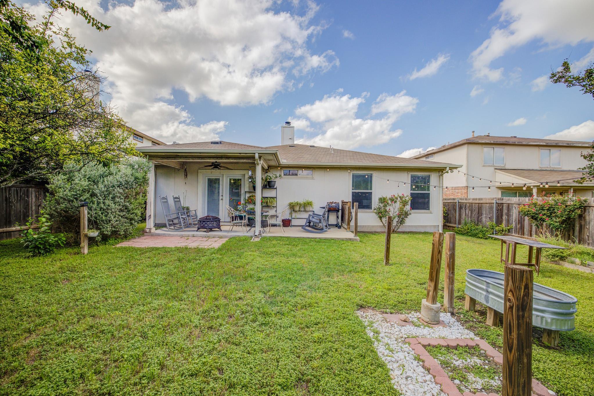 202 Mccarthur Drive Leander TX 78641