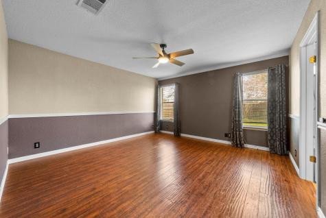 202 Matthew Cove Hutto TX 78634