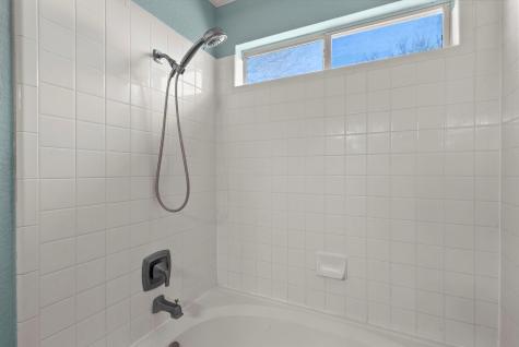 202 Matthew Cove Hutto TX 78634