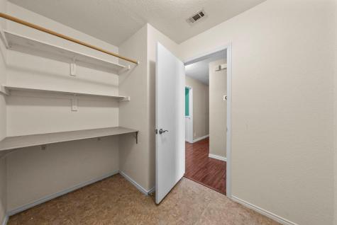 202 Matthew Cove Hutto TX 78634