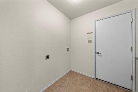 202 Matthew Cove Hutto TX 78634