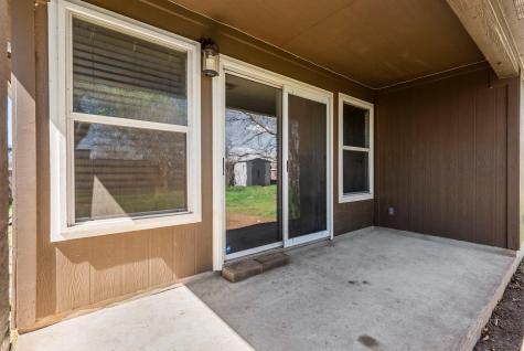 202 Matthew Cove Hutto TX 78634